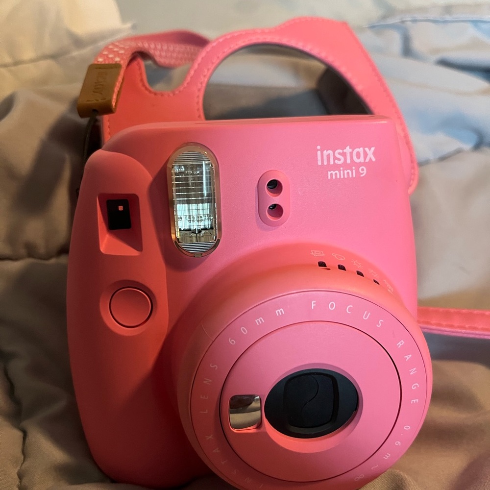 Fujifilm Instax Mini 9 Instant Camera, Flamingo Pink